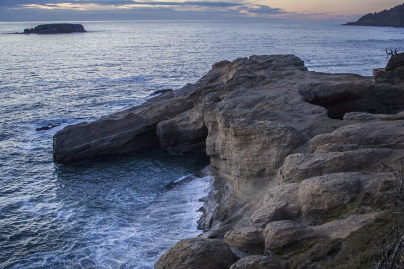 oregon-ocean-rocks